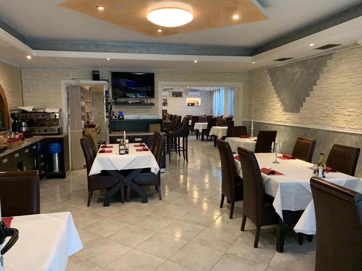 Hotel Ristorante Sicilia Tappenbeck Exterior foto